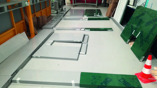 Piezas de composite variadas