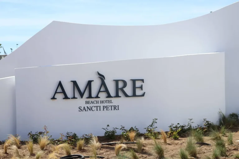 amare-beach-sancti-petri