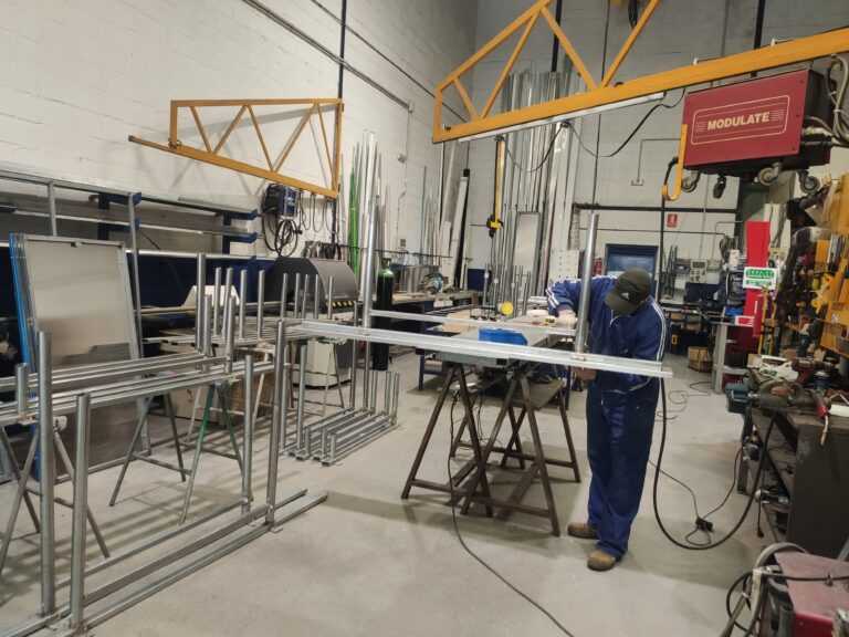 Fabricación de estructura para el aeropuerto de Sevilla