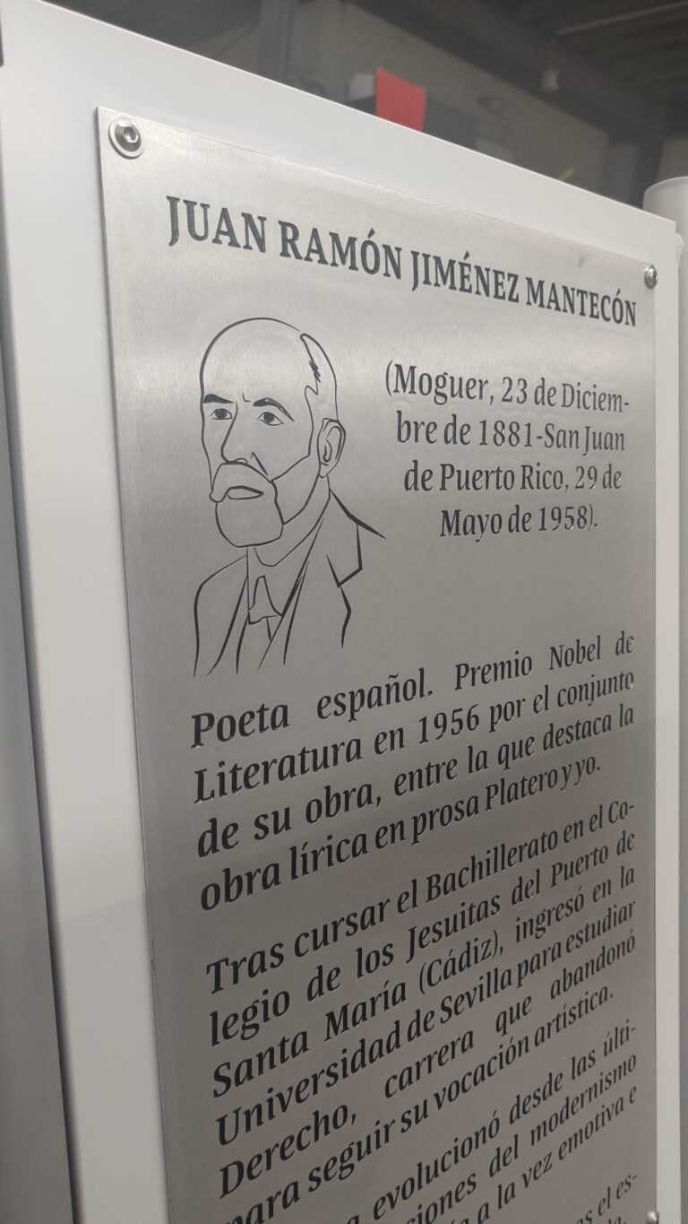 Atril de Juan Ramón Jiménez en detalle